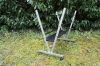 Porte-carton m�tal argent et noir 86x56x15
